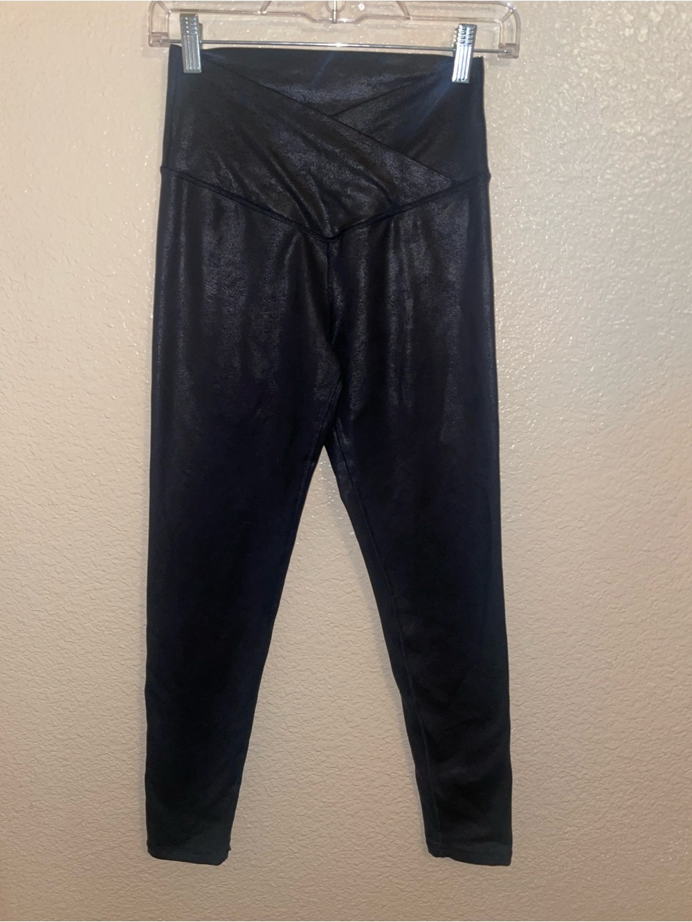 Off-line by Aerie High-Waist Leggings - Black Medium